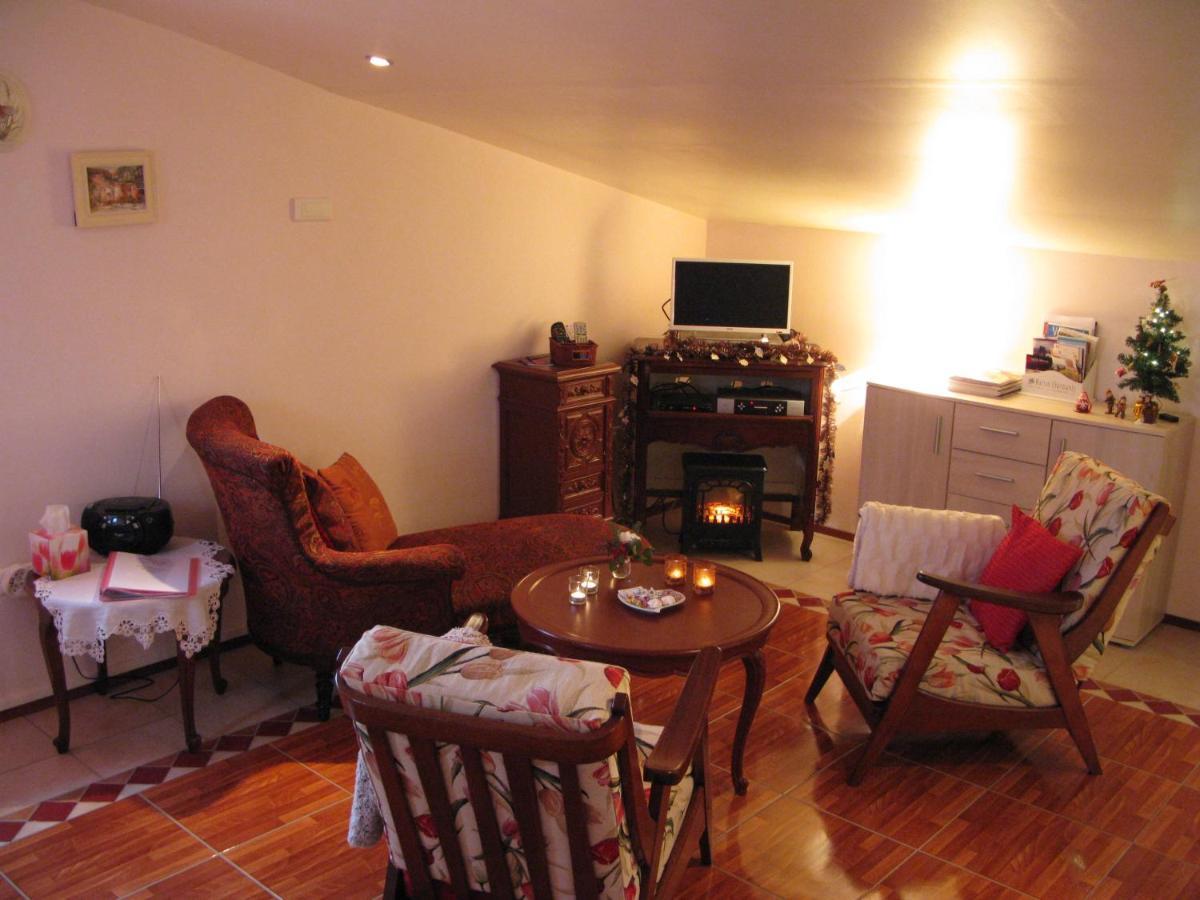 Mas A 4 Mains Bed & Breakfast Cesseras Exterior foto