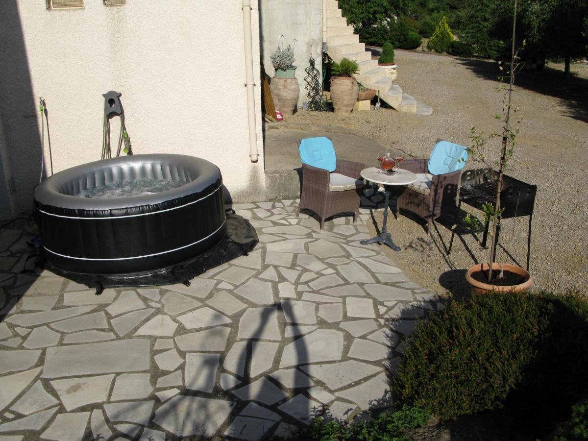 Mas A 4 Mains Bed & Breakfast Cesseras Exterior foto