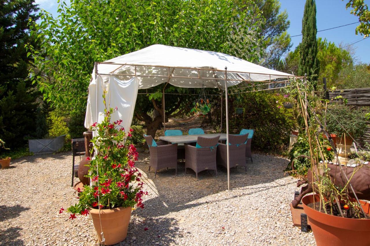 Mas A 4 Mains Bed & Breakfast Cesseras Exterior foto